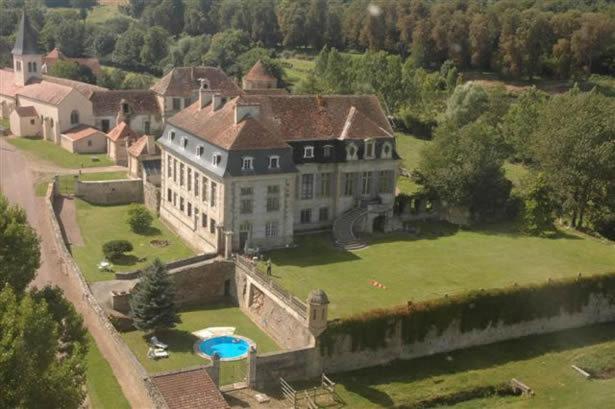 Chateau De Flee Semur-en-Auxois Buitenkant foto