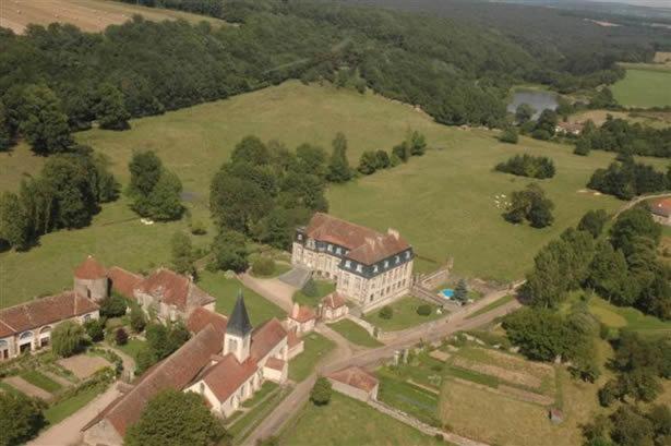 Chateau De Flee Semur-en-Auxois Buitenkant foto